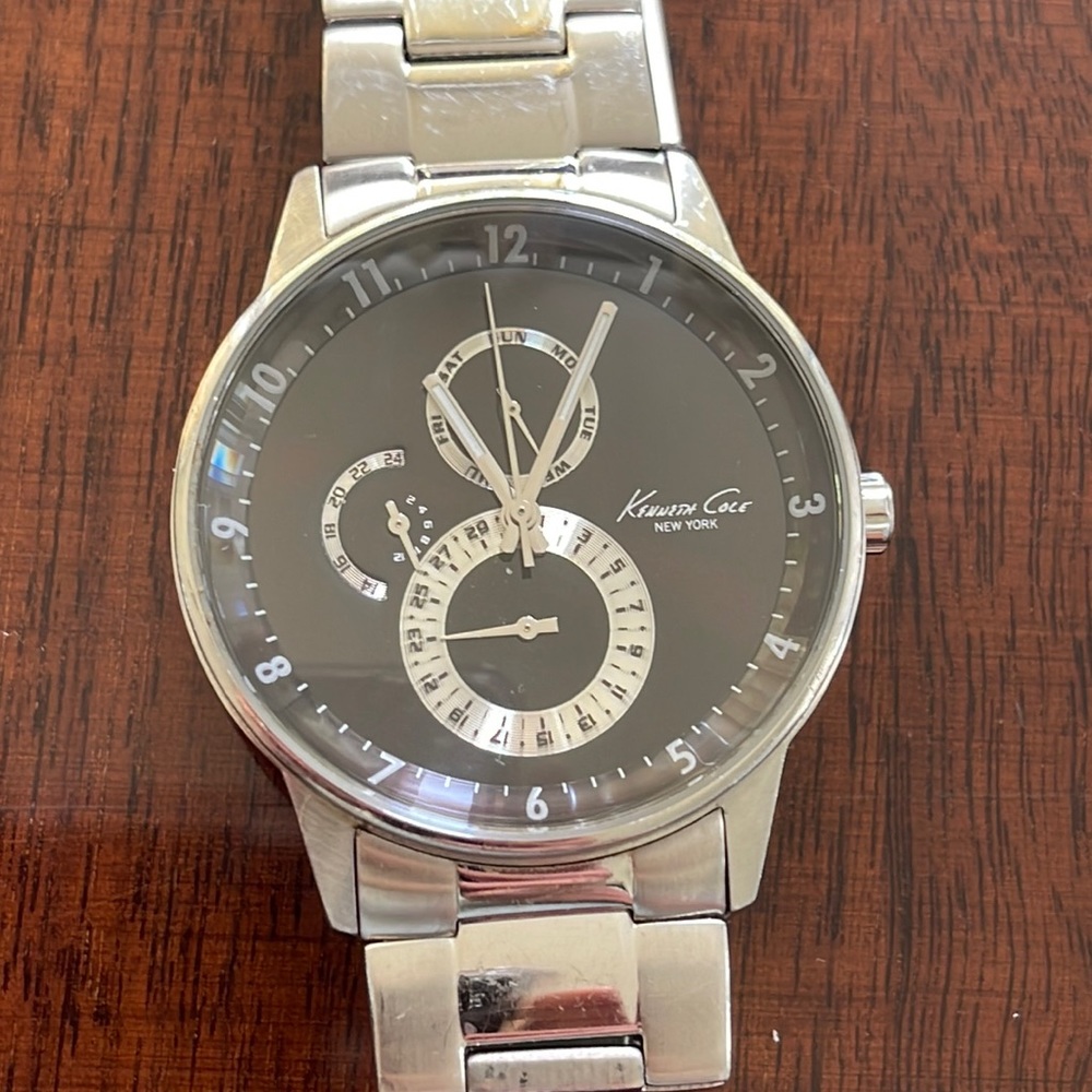 Kenneth Cole men’s watch stainless steel band